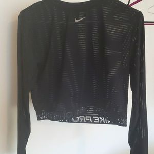 Nike Pro Dri-Fit Crop Top